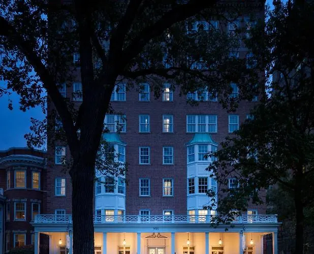 Graduate By Hilton Hotel 4*