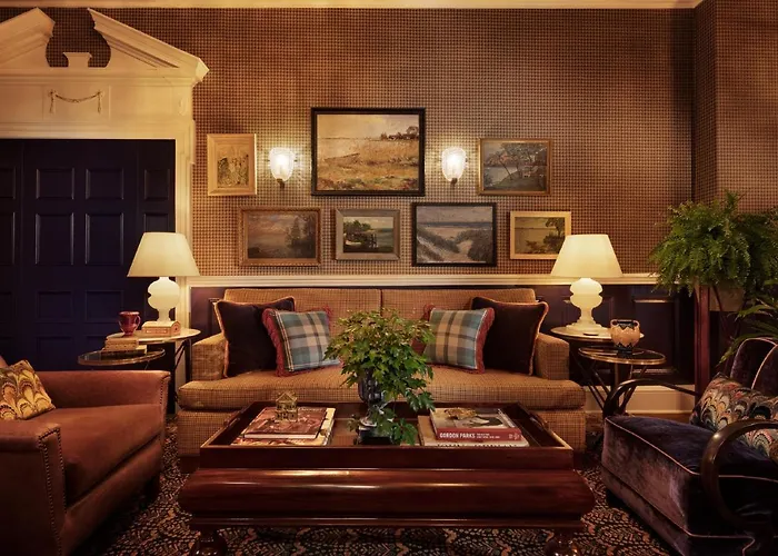 Graduate By Hilton Hotel 4*